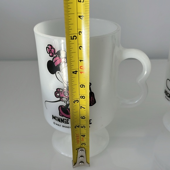Vintage Mickey & Minnie Pedestal Milk Glass Coffee Mugs Set Pair - Picture 10 of 13